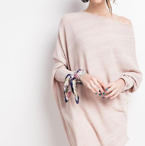 Asymmetrical Rib Knit Tunic - Picture 2 of 6